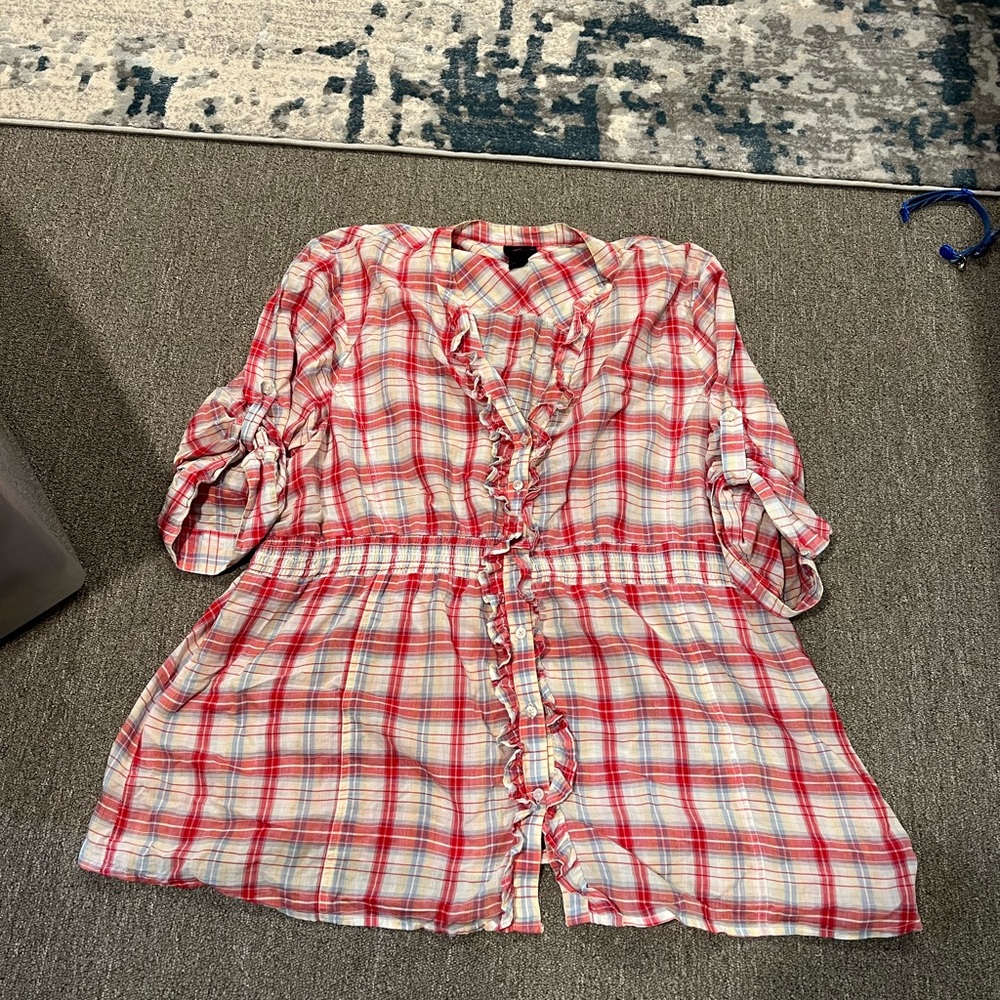 Torrid size 4 top
